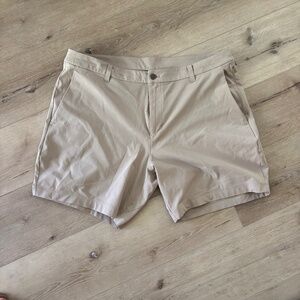 Lululemon men khaki pants 38